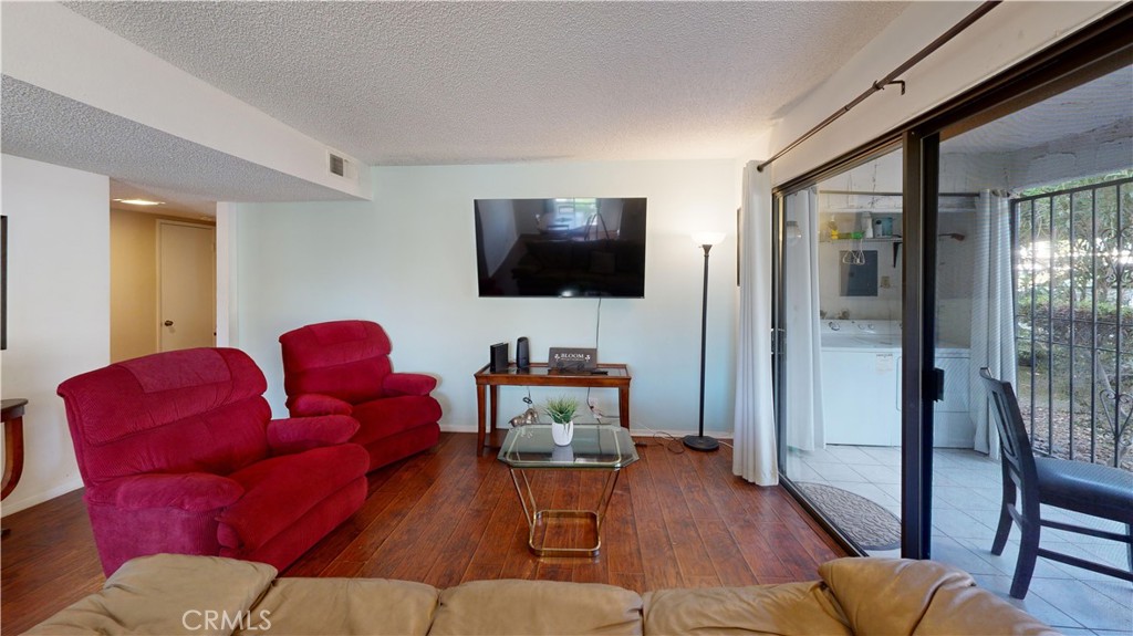 5205 E Waverly Drive 91 Property Photo 6