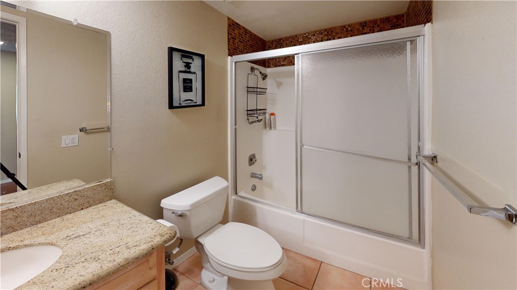 5205 E Waverly Drive 91 Property Photo 13