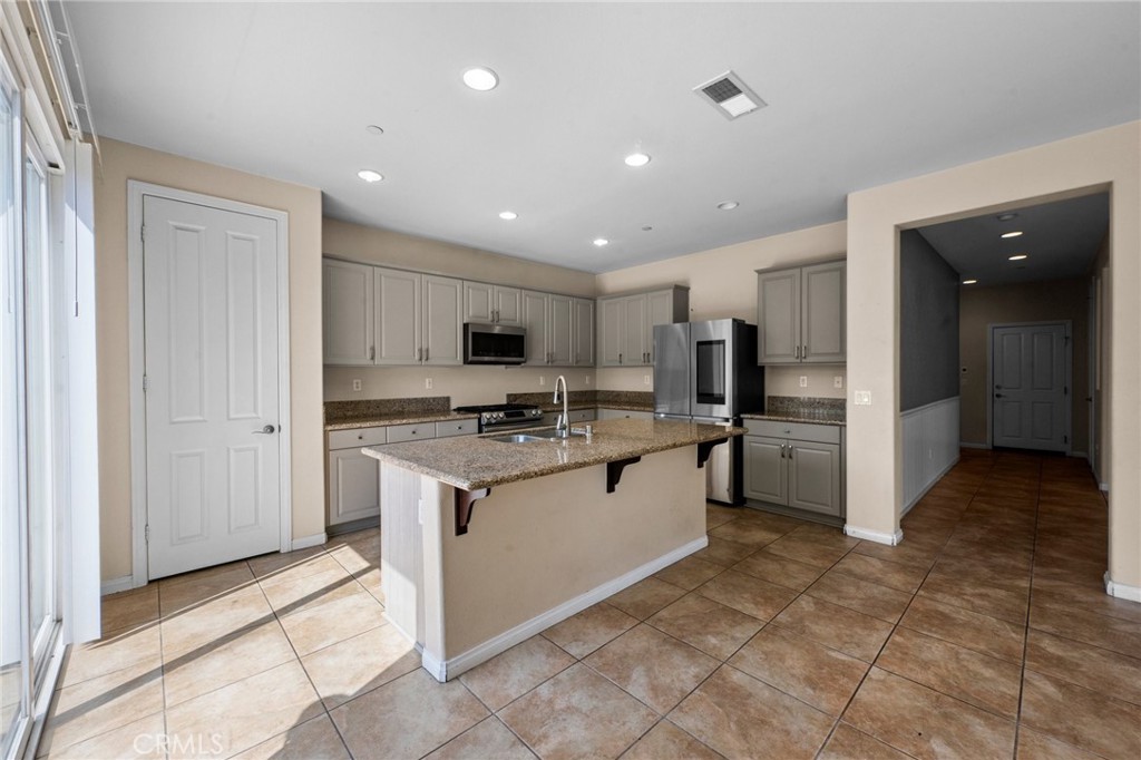 5430 Padua Way Property Photo 6