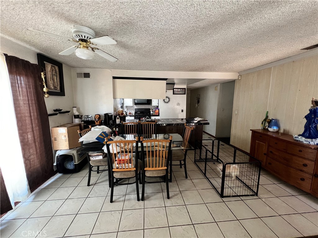2302 Avenida Del Vista Property Photo 13