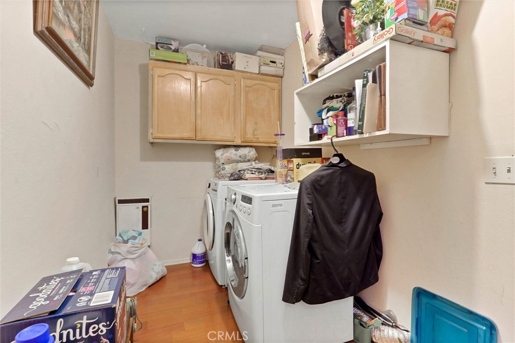 6323 Reseda 1 Property Photo 23