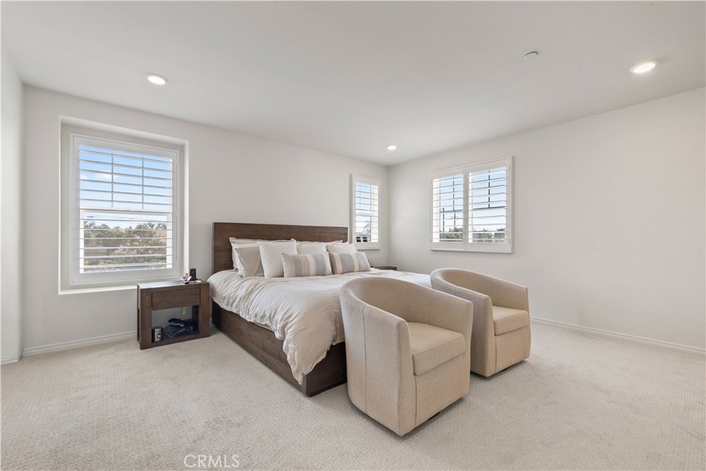 2689 E Towhee Property Photo 35