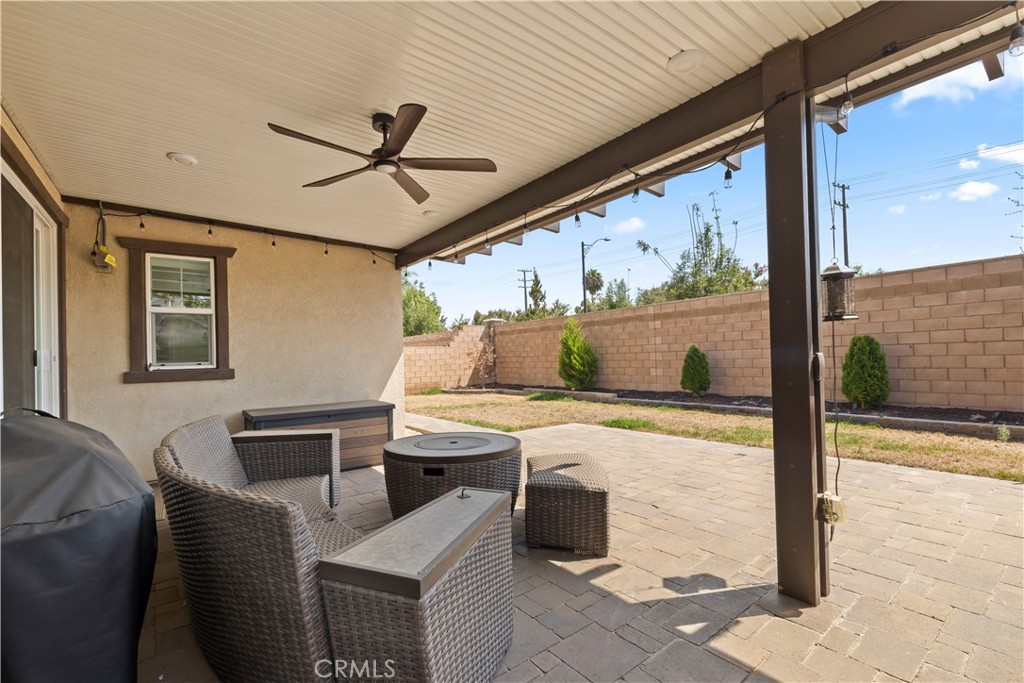 2689 E Towhee Property Photo 40