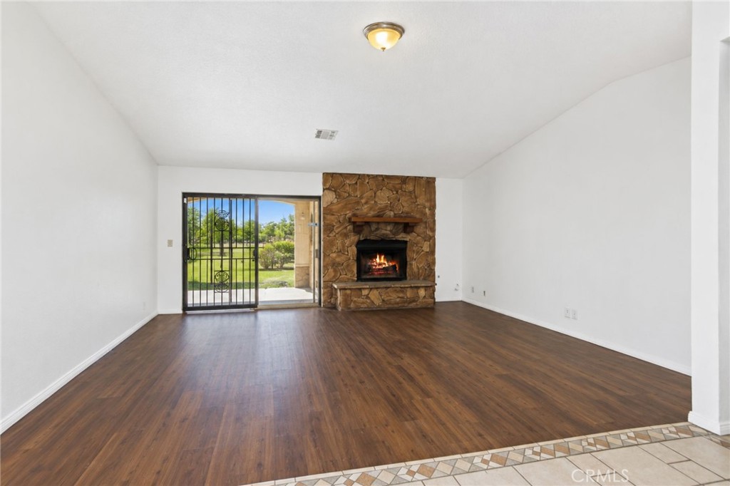 40912 169th E Property Photo 8