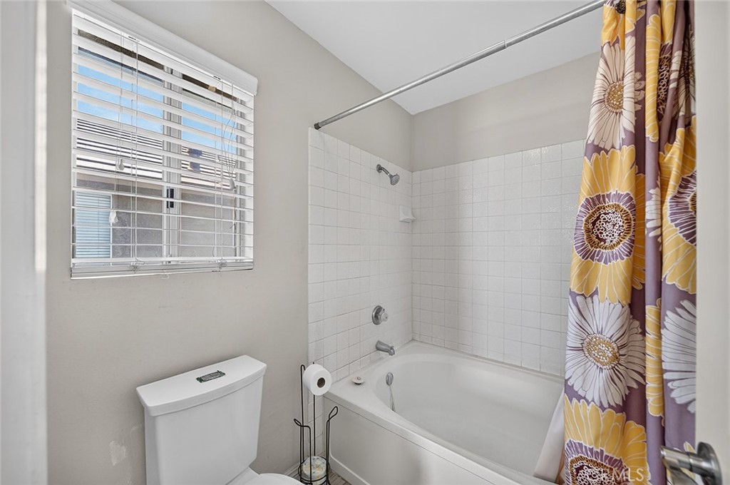 13562 Sutter Court Property Photo 14