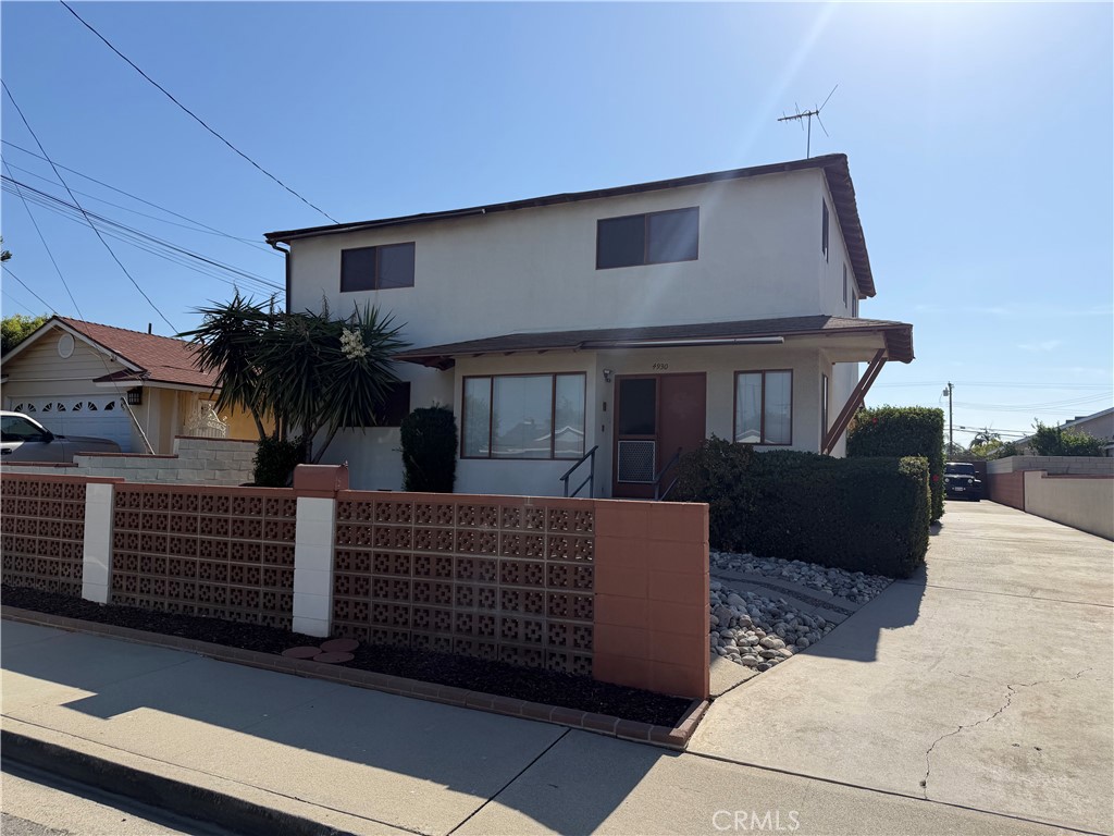 4930 Benham Property Photo