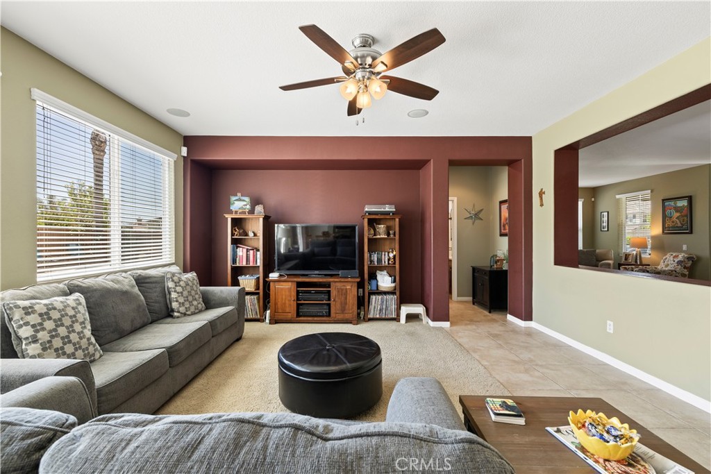 1639 Moss Rose Property Photo 8