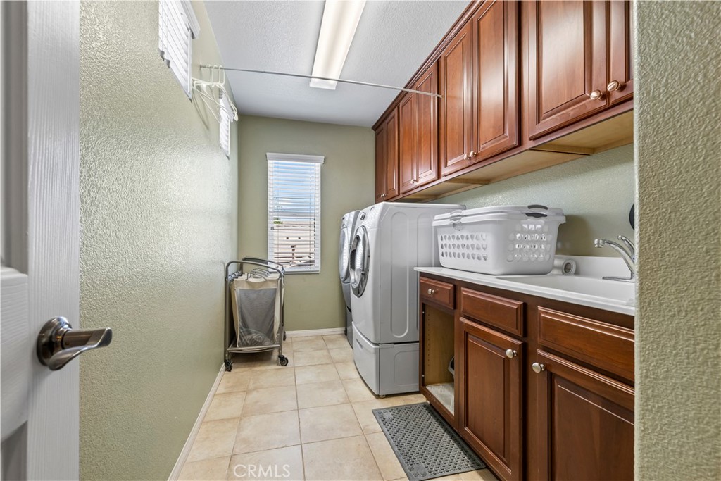 1639 Moss Rose Property Photo 17