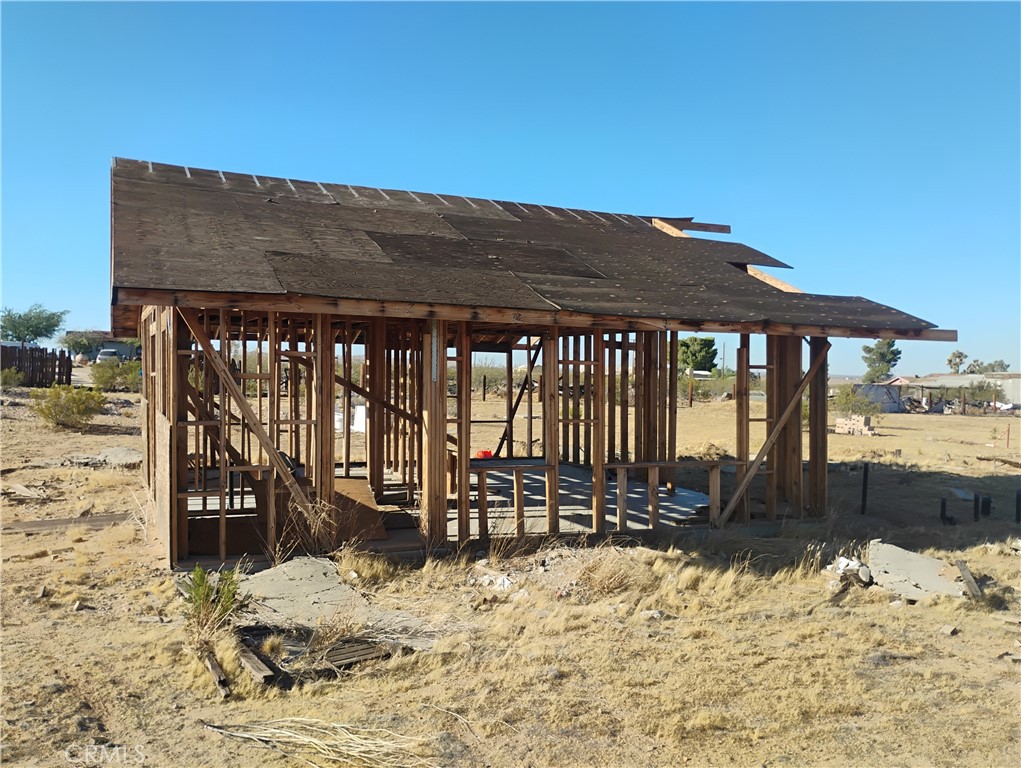 45750 250th E Property Photo 1