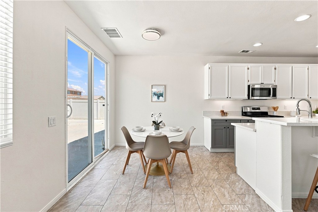 15850 Desert Rock Property Photo 13