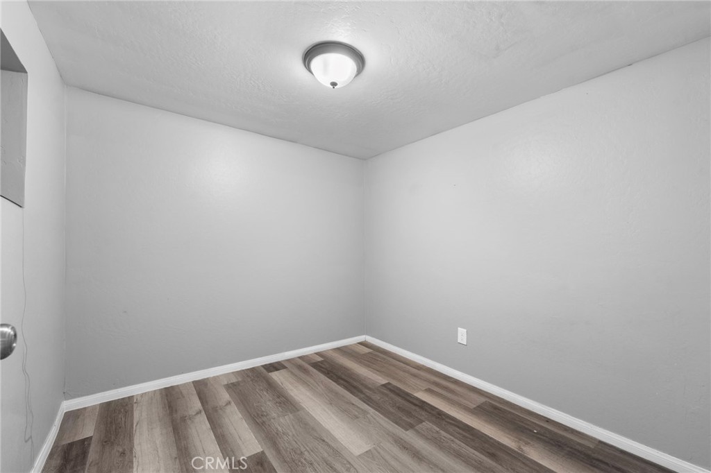 718 Willow Drive Property Photo 9
