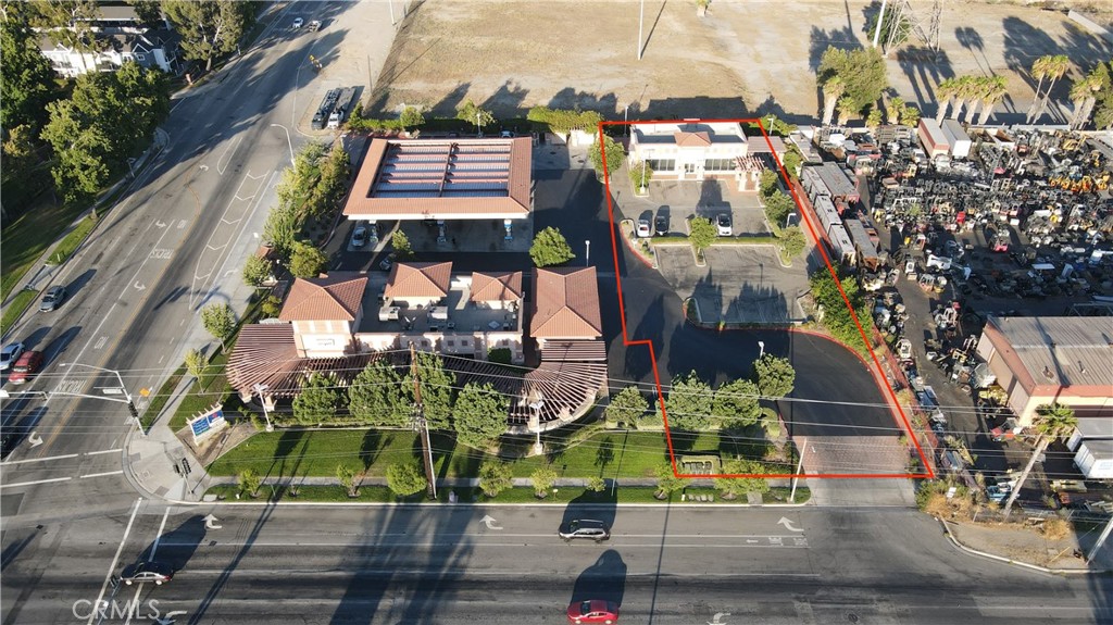 8545 Etiwanda Property Photo 3