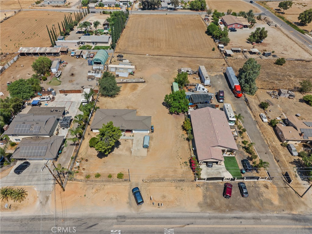21210 Rider Street Property Photo 6
