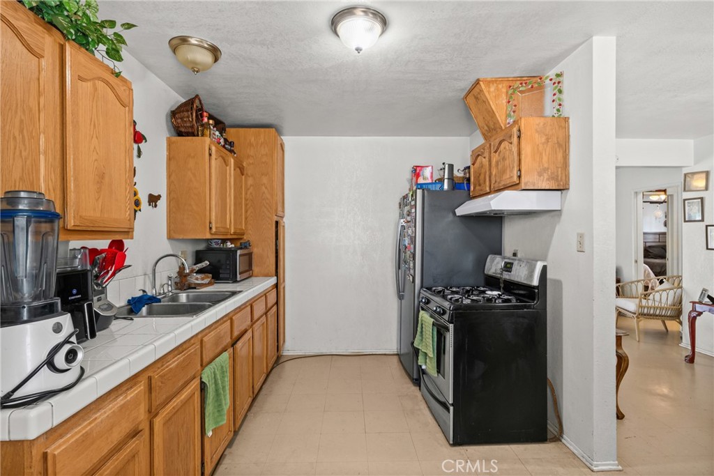 21210 Rider Street Property Photo 18