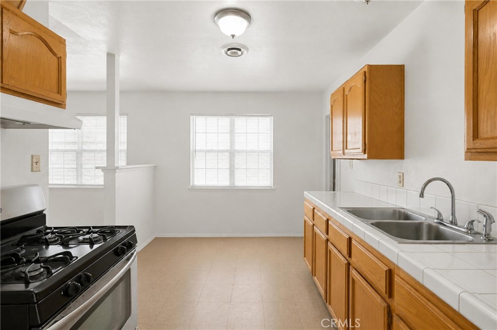 21210 Rider Street Property Photo 21