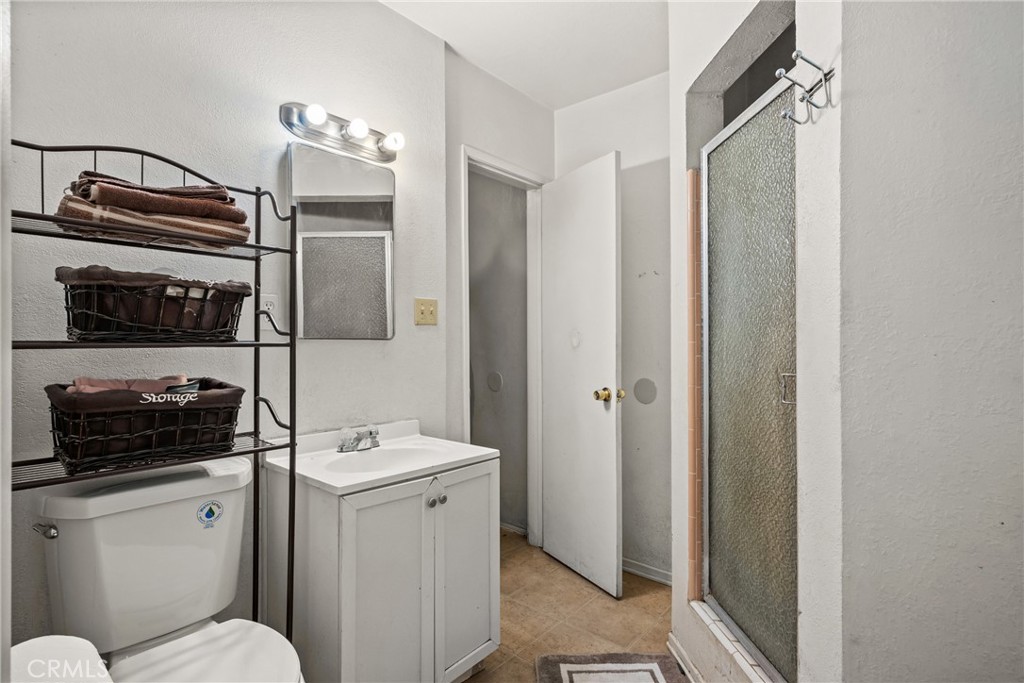 21210 Rider Street Property Photo 23