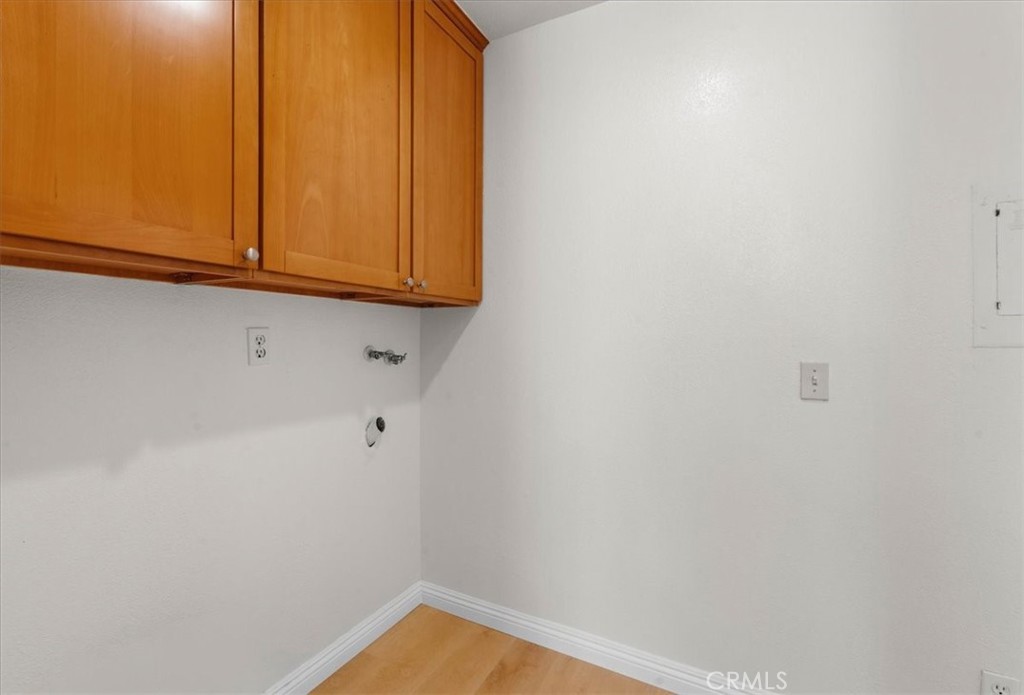 2101 E Aroma Property Photo 15