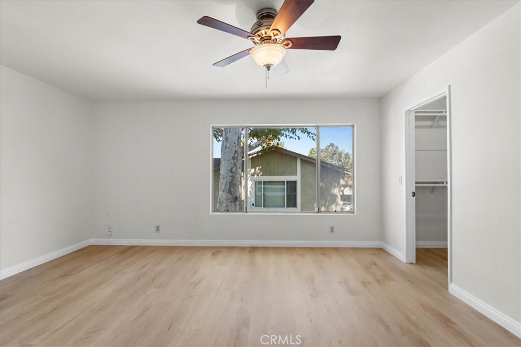 2101 E Aroma Property Photo 20