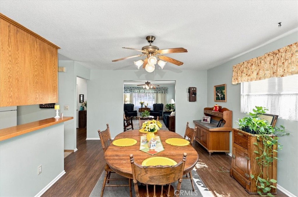 614 Azure Court Property Photo 9