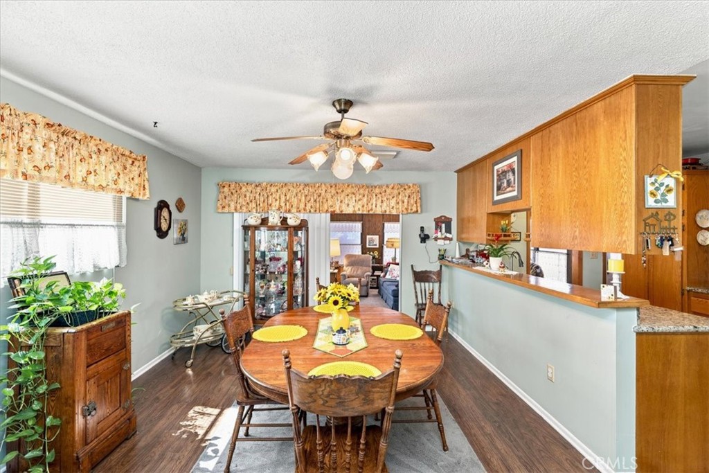 614 Azure Court Property Photo 10