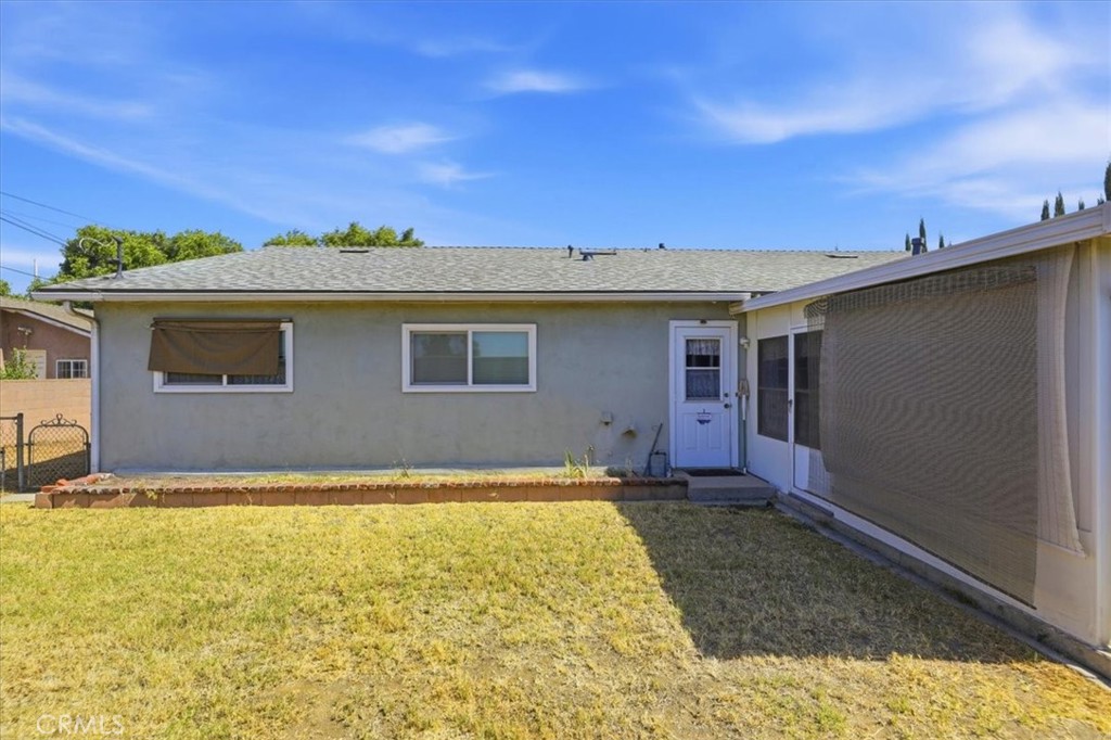 614 Azure Court Property Photo 29