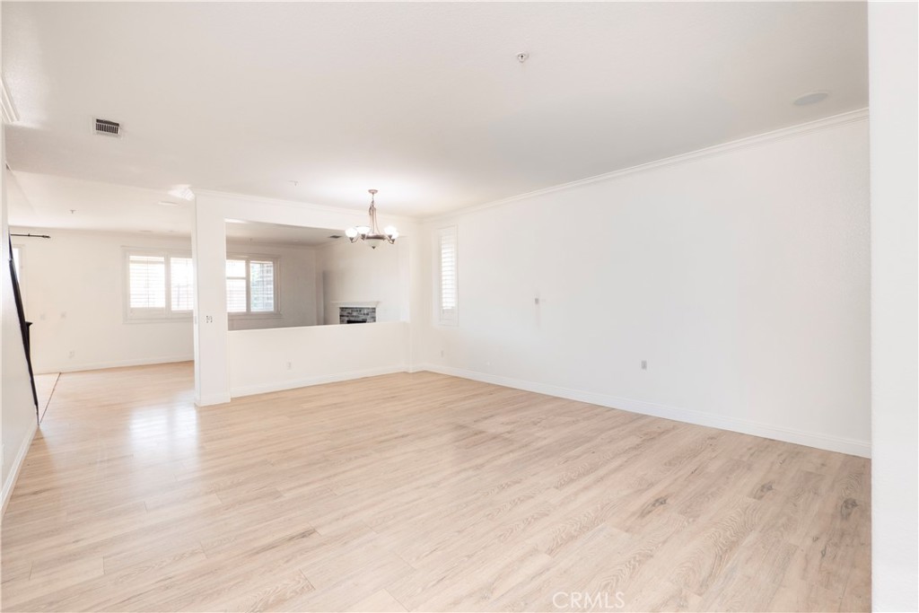 5764 Riverwood Property Photo 5