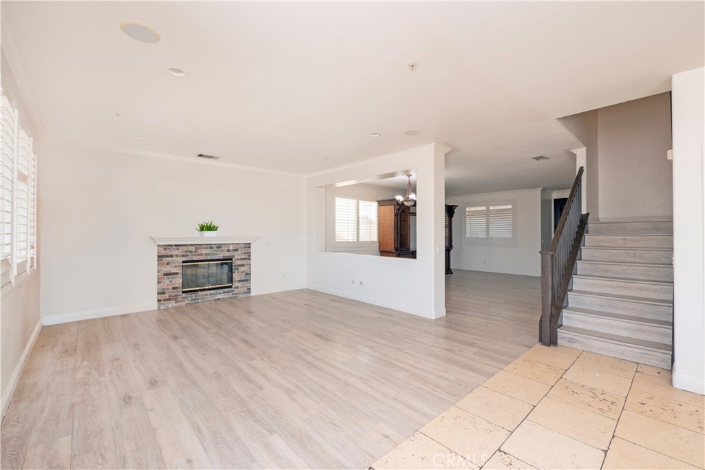 5764 Riverwood Property Photo 6