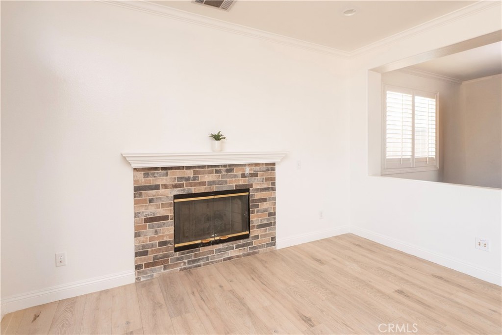 5764 Riverwood Property Photo 7