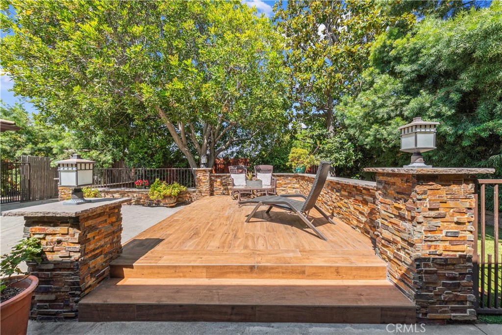 2275 N La Paz Property Photo 52
