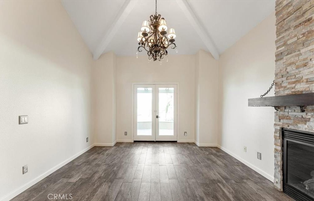 23889 Cruise Circle Drive Property Photo 9
