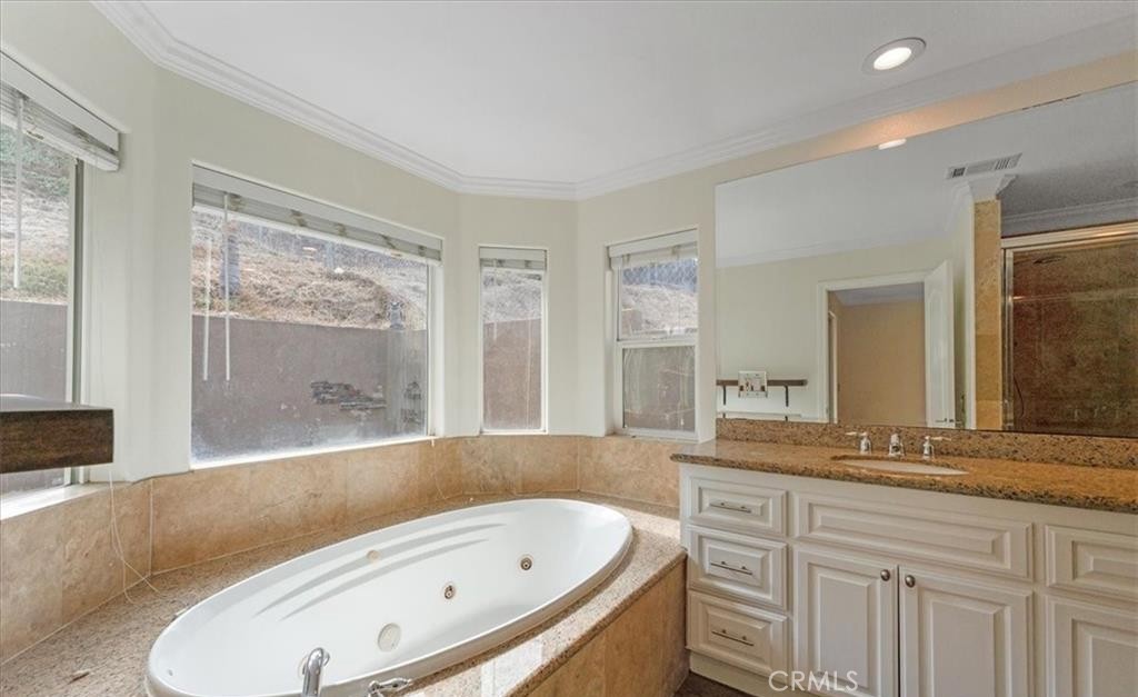 23889 Cruise Circle Drive Property Photo 44