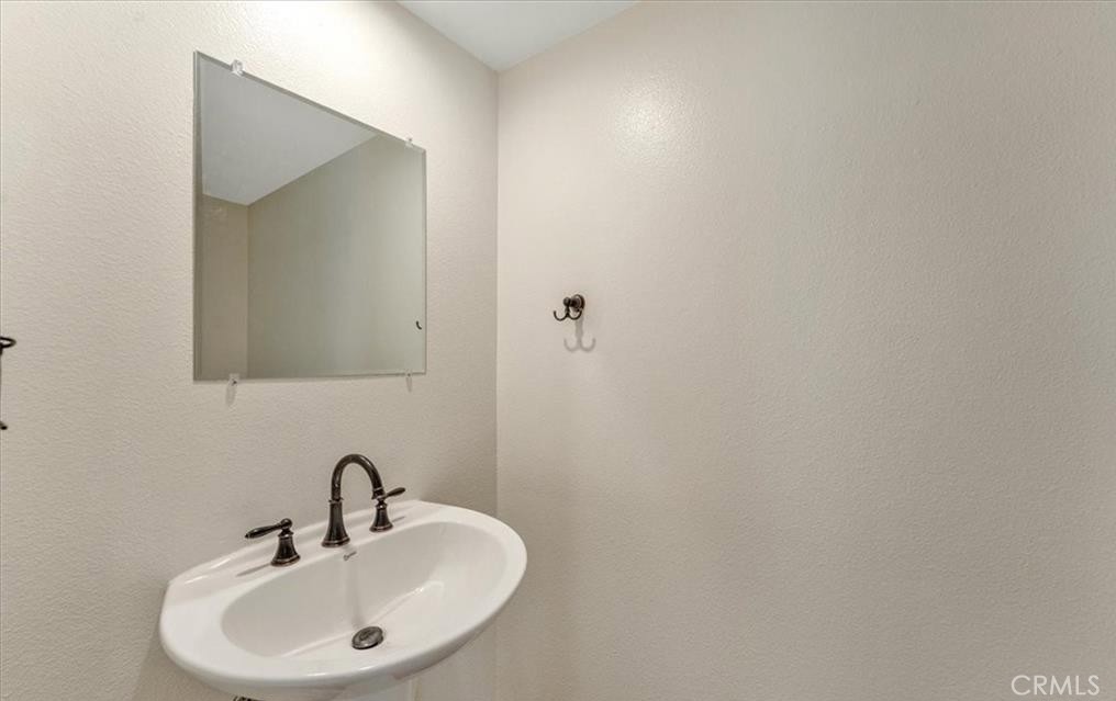 23889 Cruise Circle Drive Property Photo 47