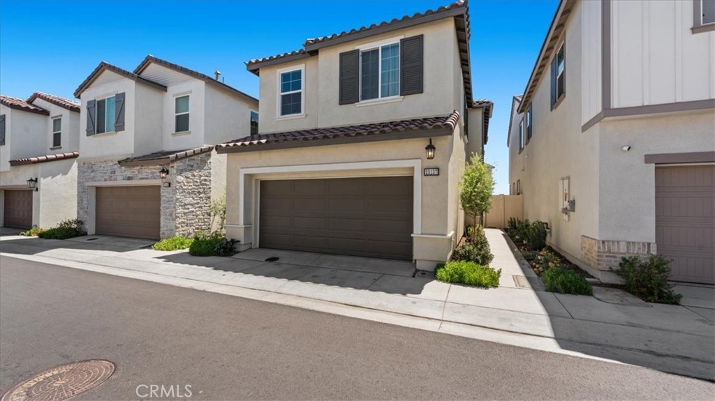 25137 Harmony Property Photo 4