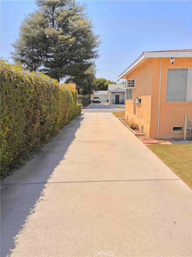 550 N Valencia Property Photo 10