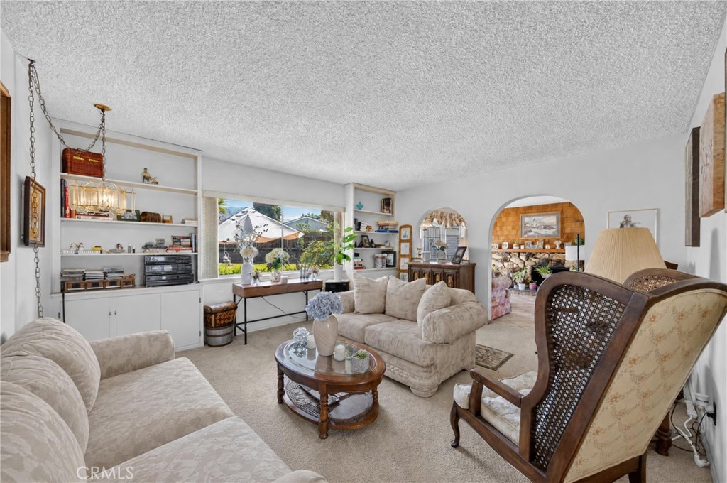 130 Wagonwheel Road Property Photo 2