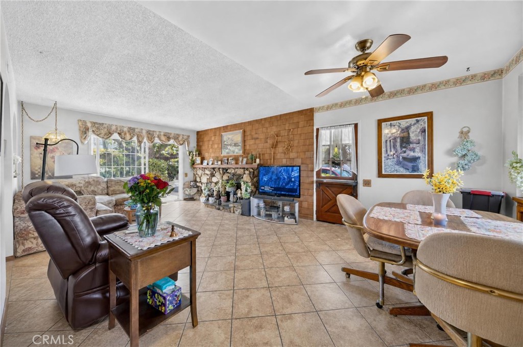 130 Wagonwheel Road Property Photo 7