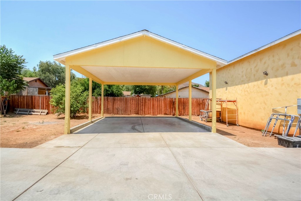 4320 Ambs Drive Property Photo 5