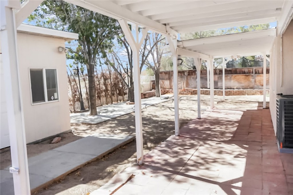16275 Salinas Street Property Photo 29