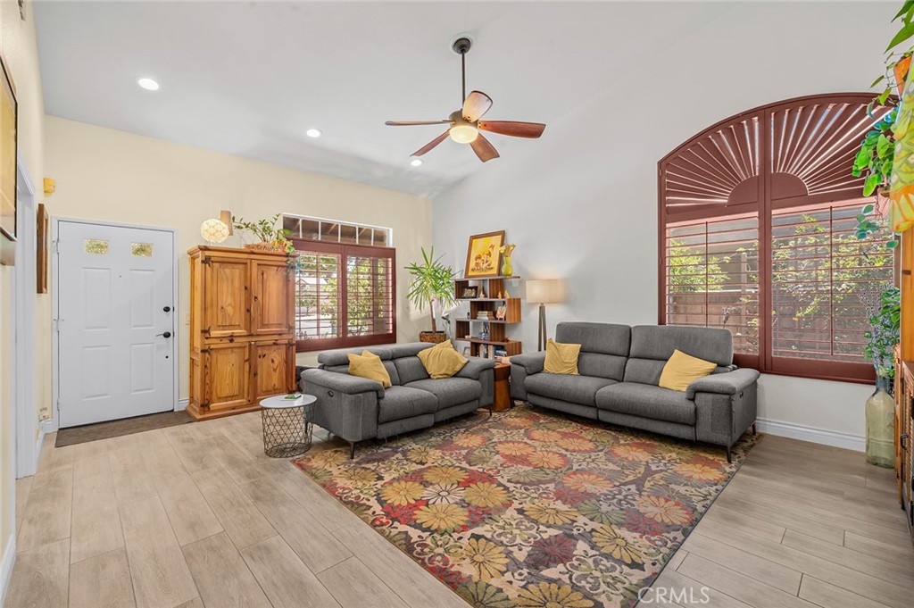 3050 S Arcadian Shores Property Photo 10