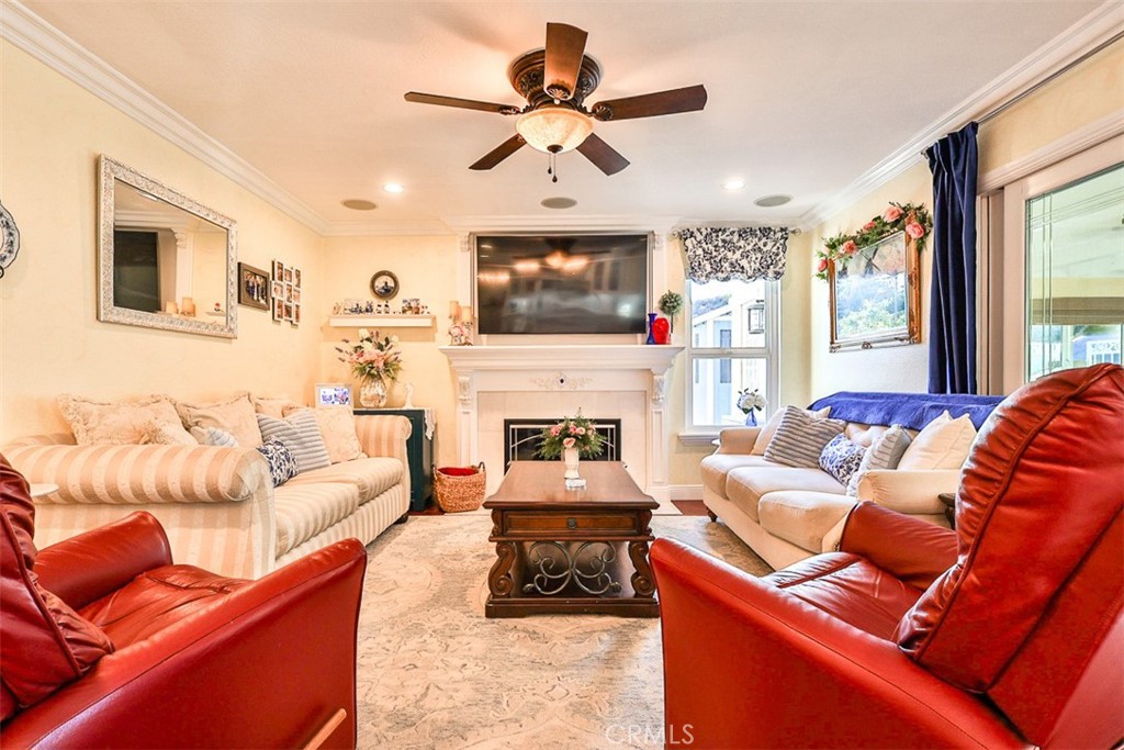 2266 Terrebonne Property Photo 15