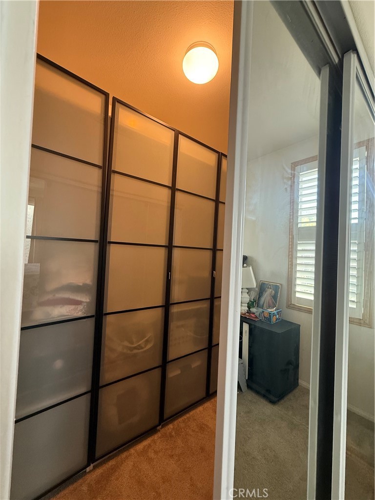 1592 Flora Property Photo 18
