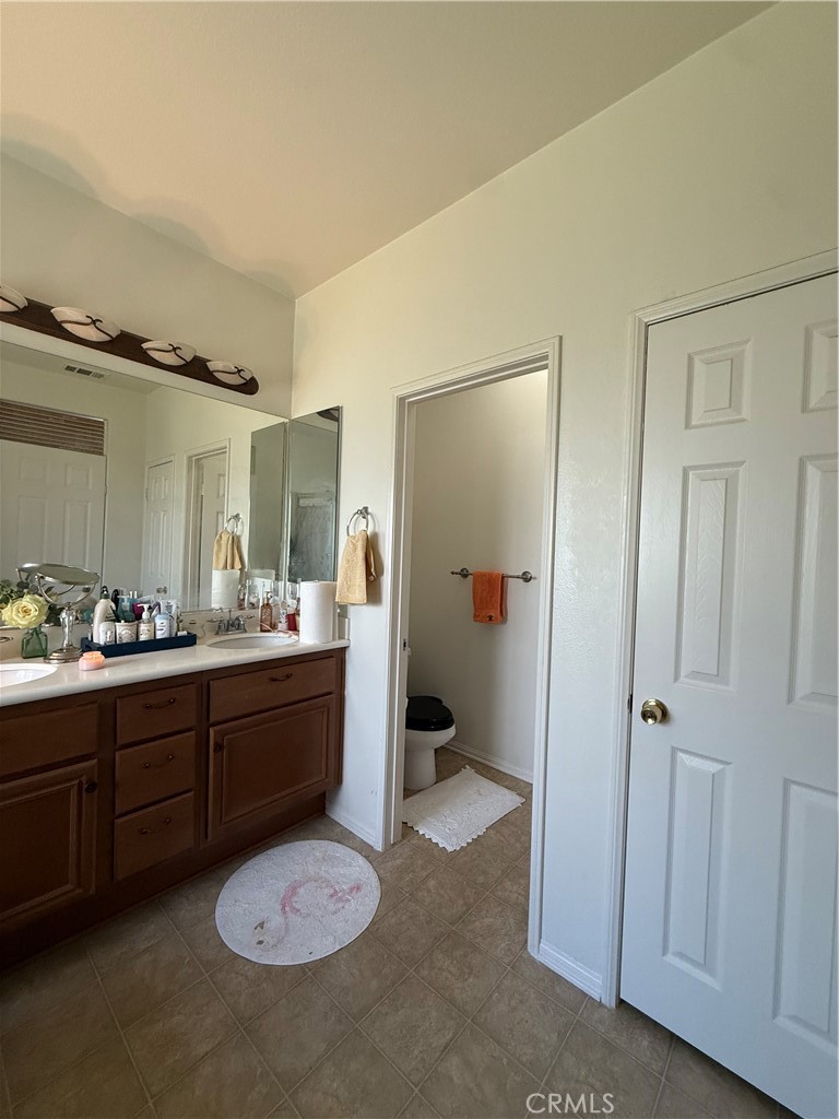 1592 Flora Property Photo 20