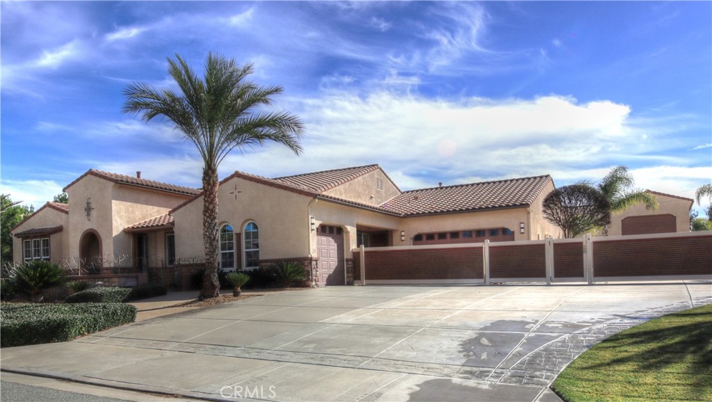 923 Union Street Property Photo