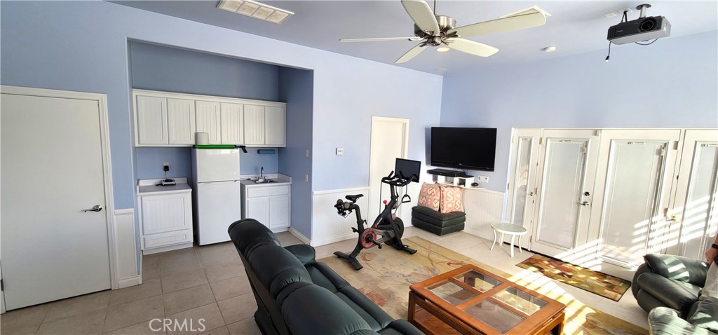 923 Union Street Property Photo 49