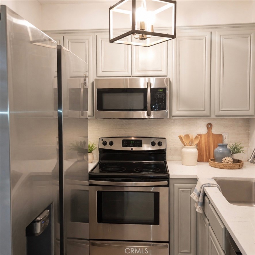 20371 Bluffside #b101 Circle B101 Property Photo 3