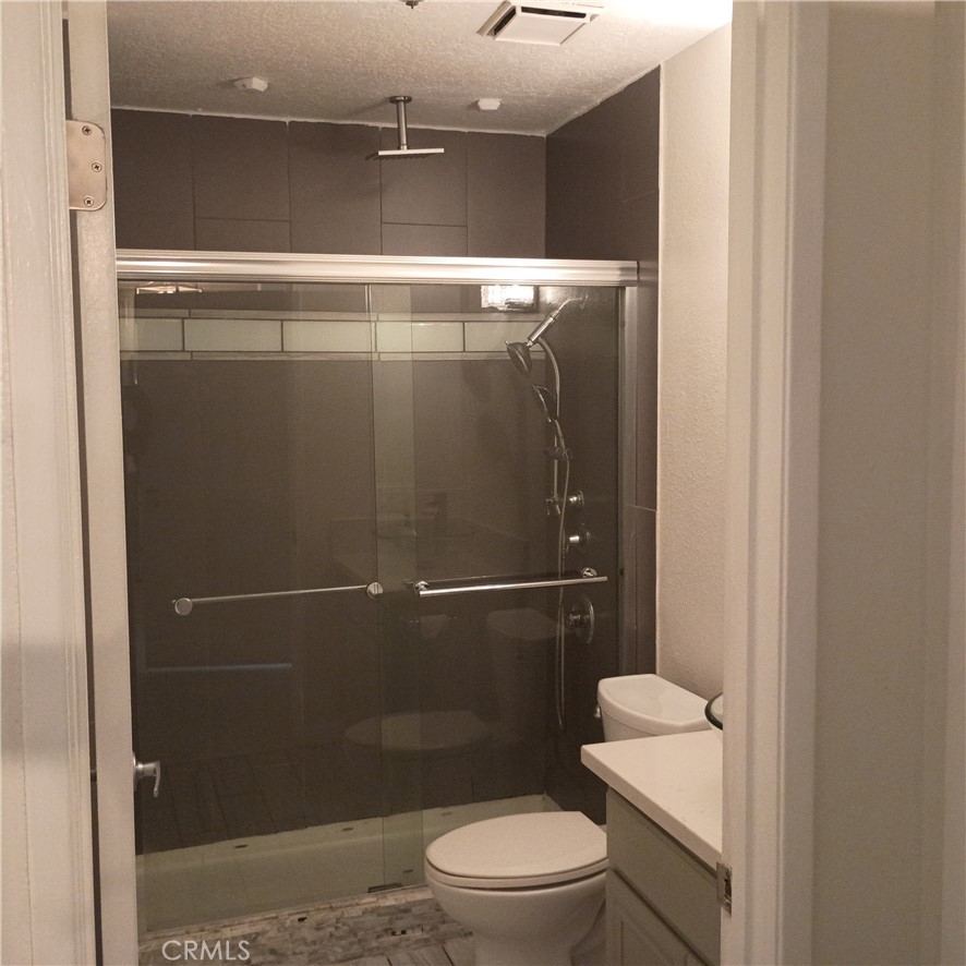 20371 Bluffside #b101 Circle B101 Property Photo 4