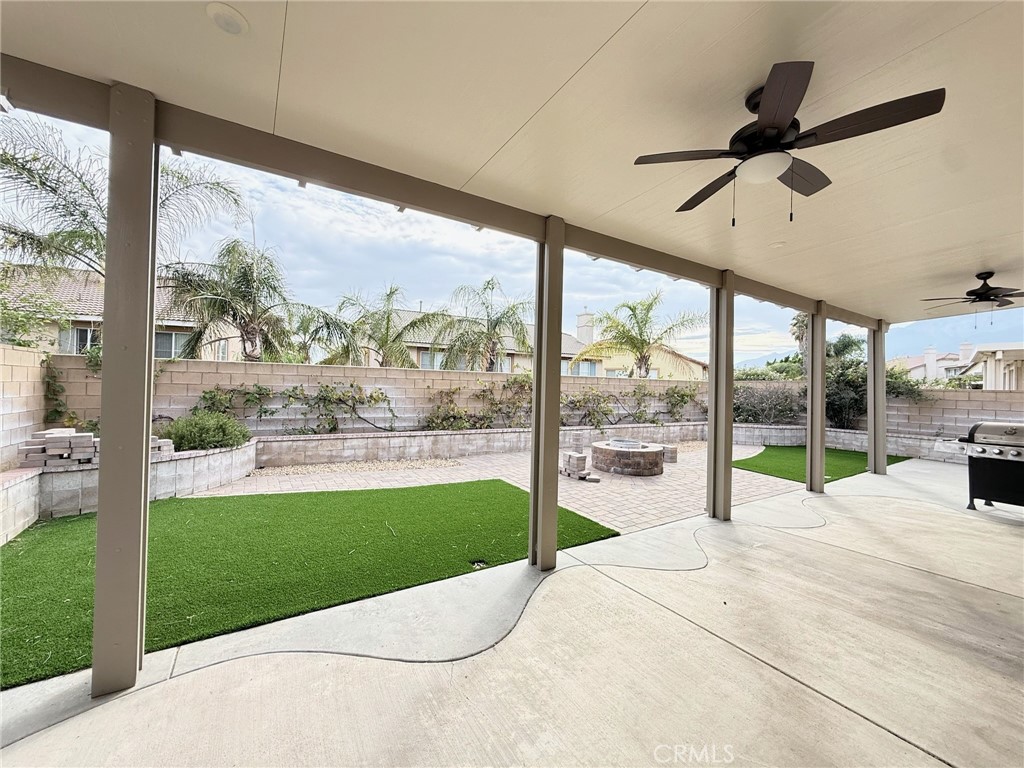 16263 Seminole Property Photo 3
