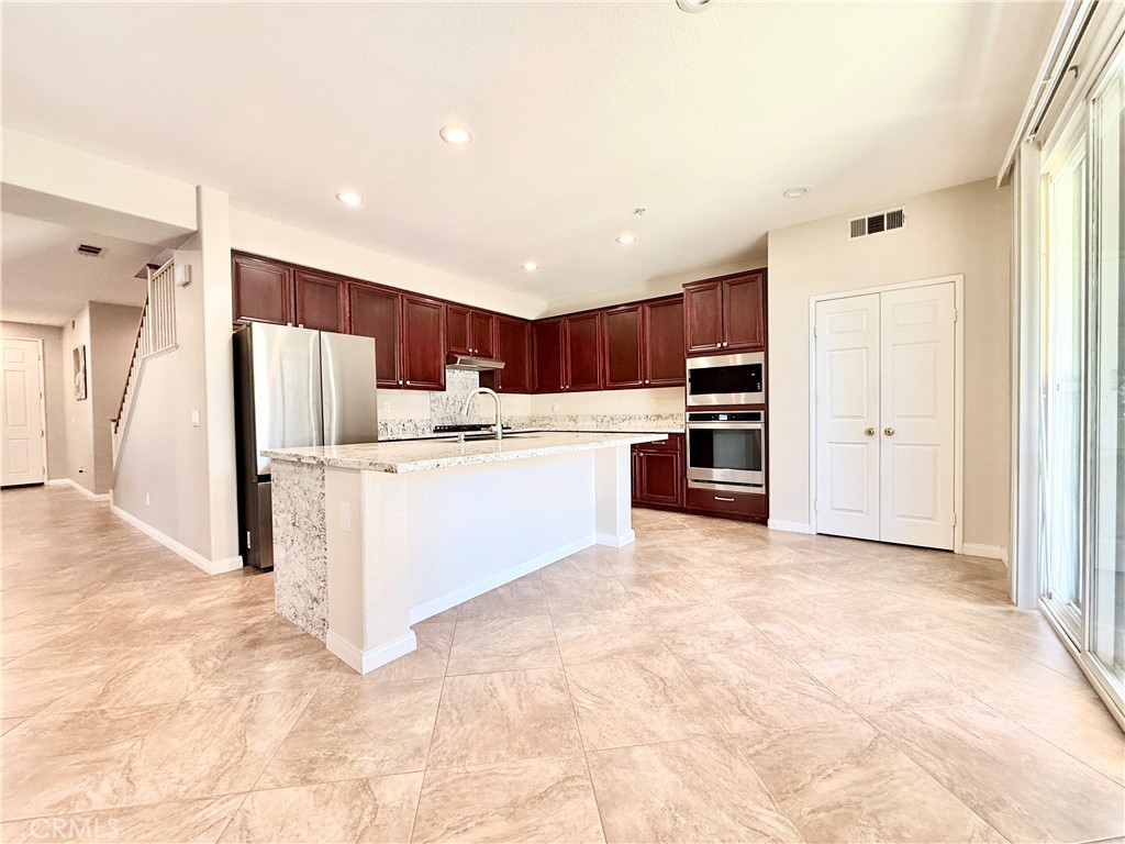 16263 Seminole Property Photo 6