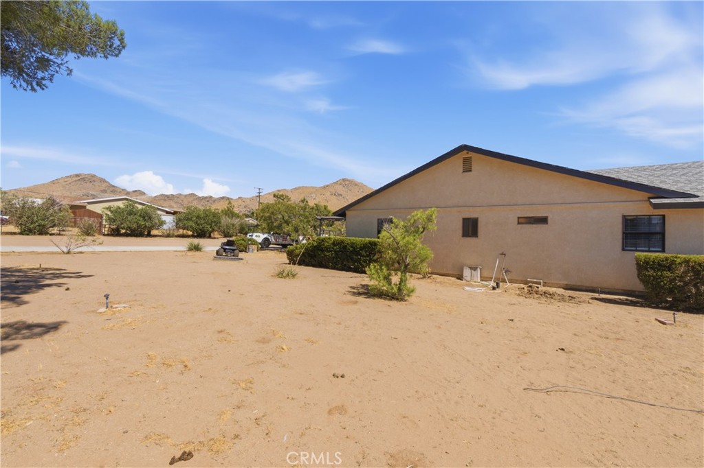 16239 Chippewa Property Photo 44