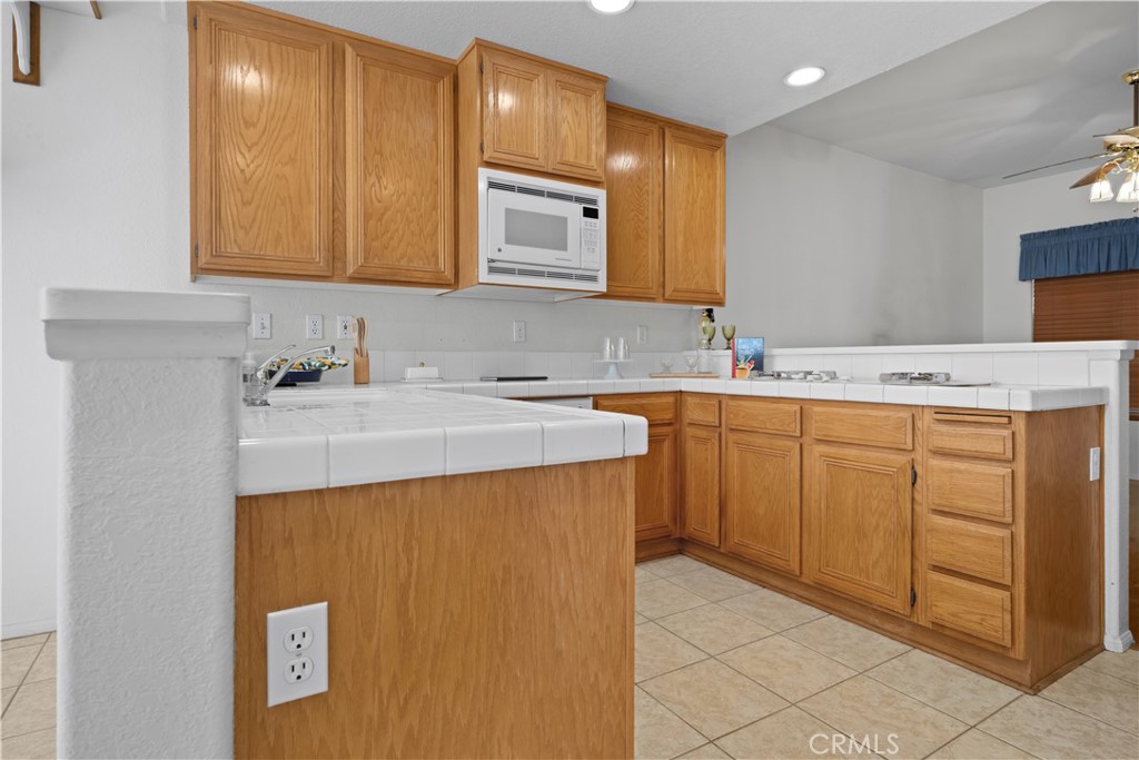 1064 Brookfield Place Property Photo 9